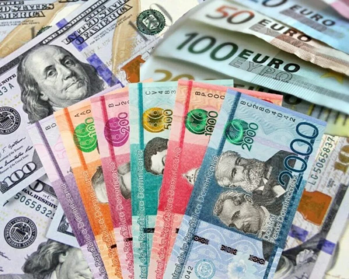 El dólar se cotiza en 58.83 pesos para la venta y euro RD$68.20