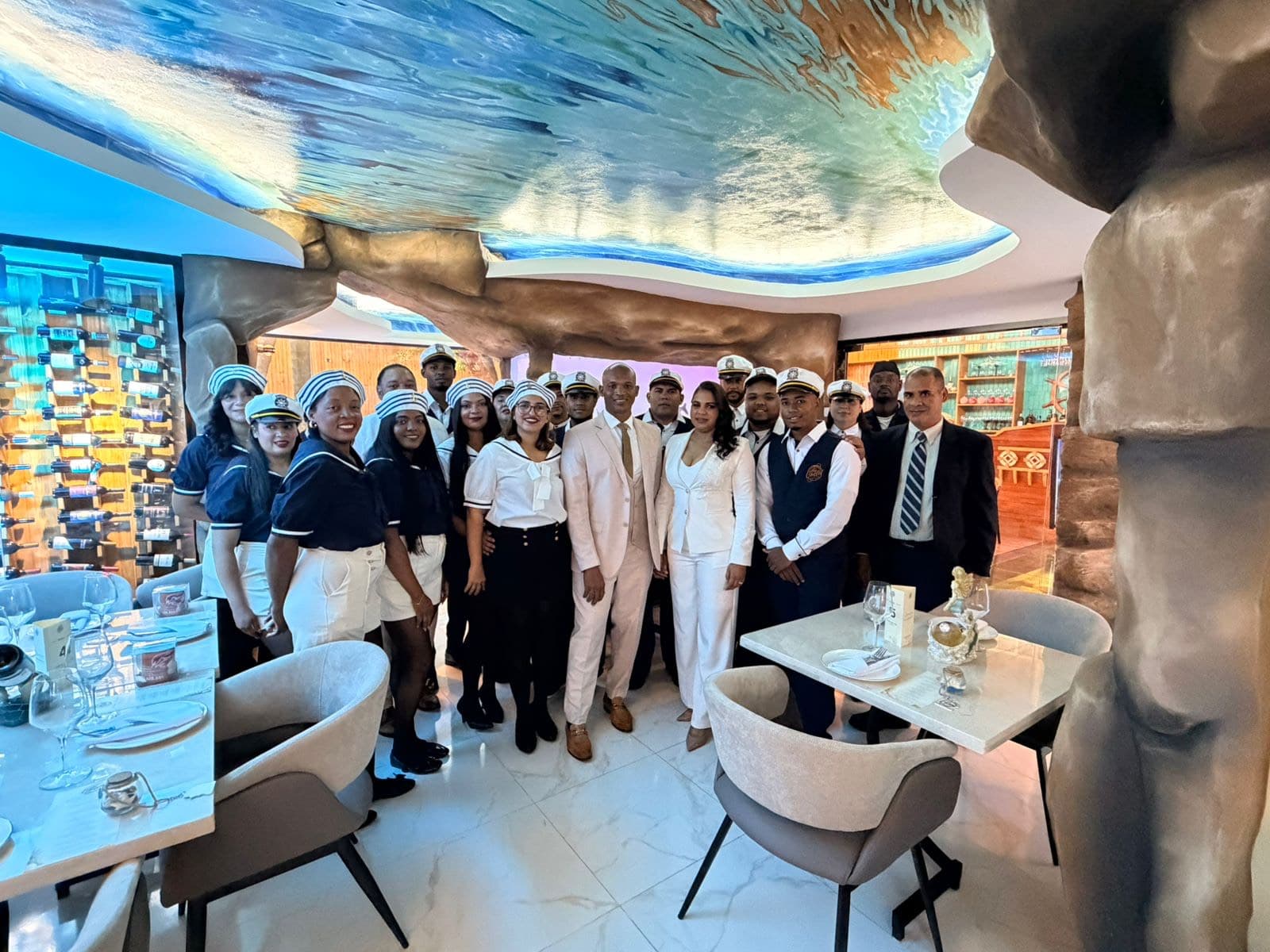 Abre en Santiago “Cóctel del Mar”, una experiencia gastronómica inspirada en la frescura del océano